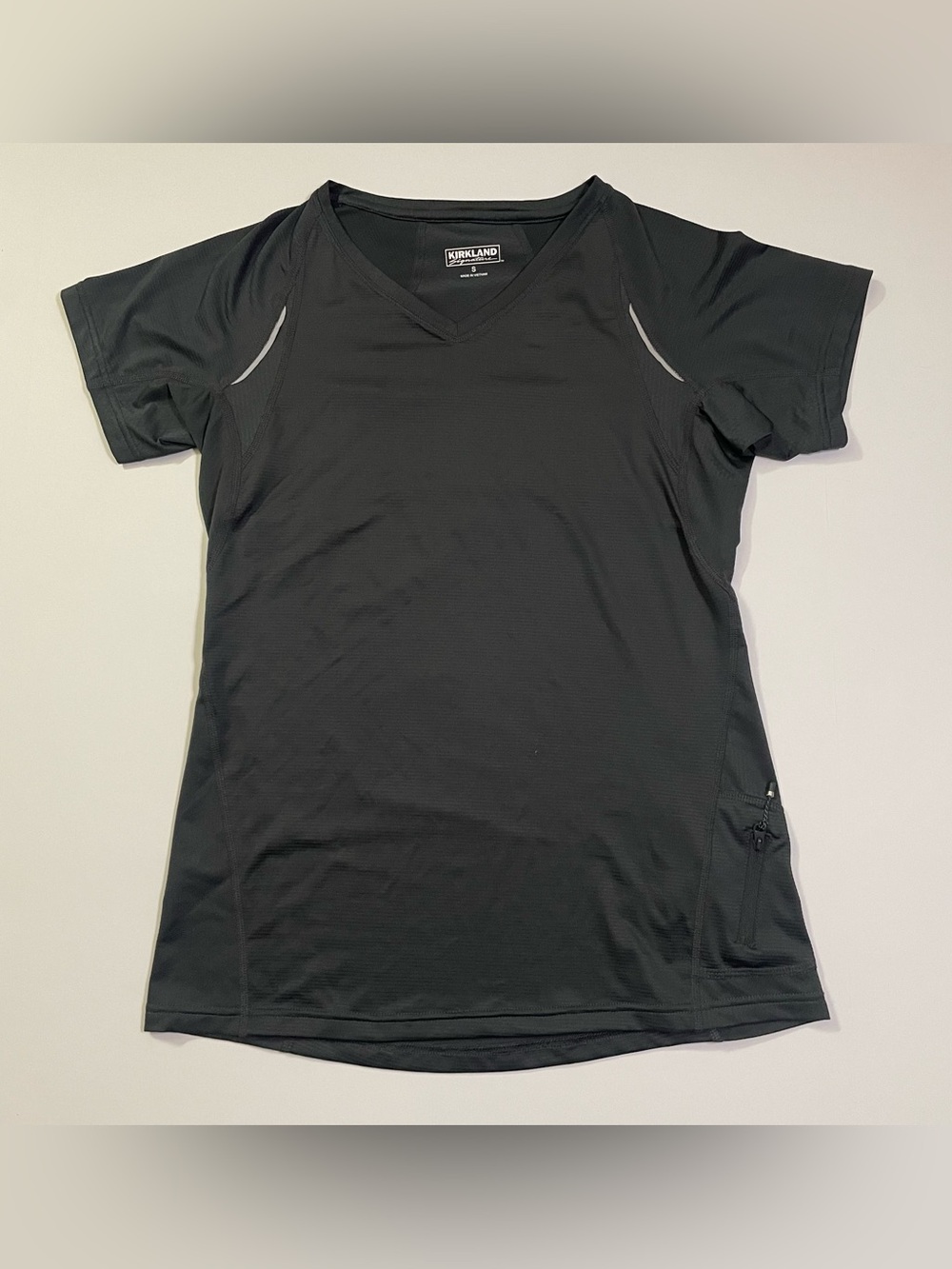Kirkland Dark Gray V Neck Athletic Top with Side Zipper Pocket size S